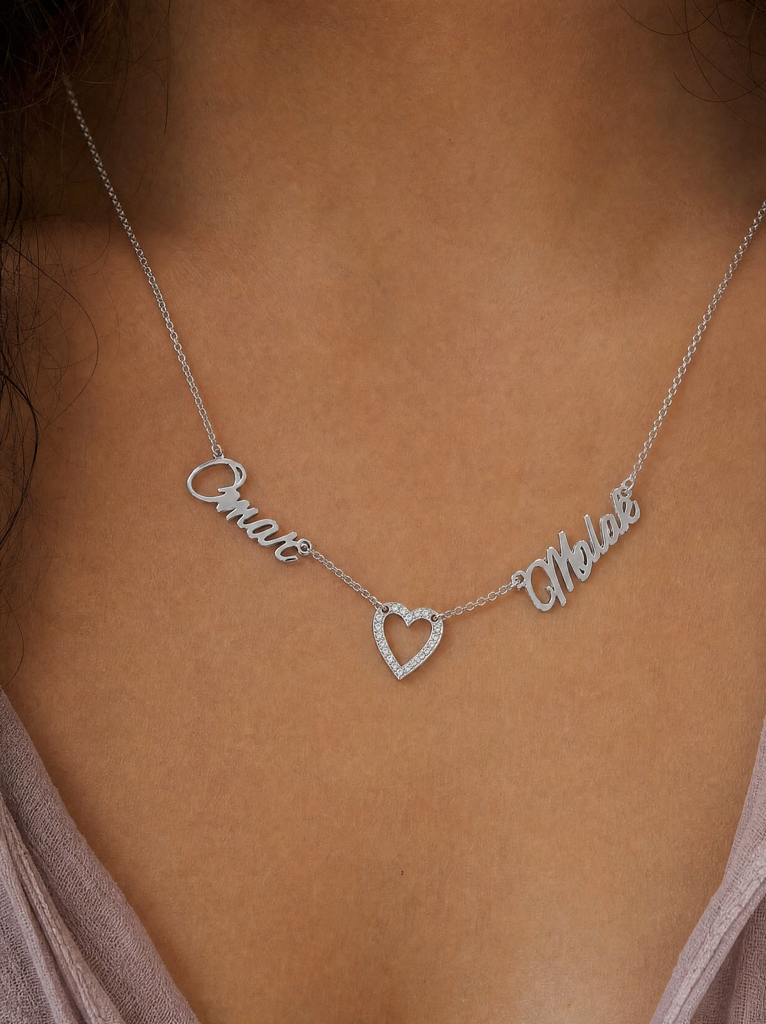 Editorial — SOLENE. Duet Names Necklace in 925 silver — on model