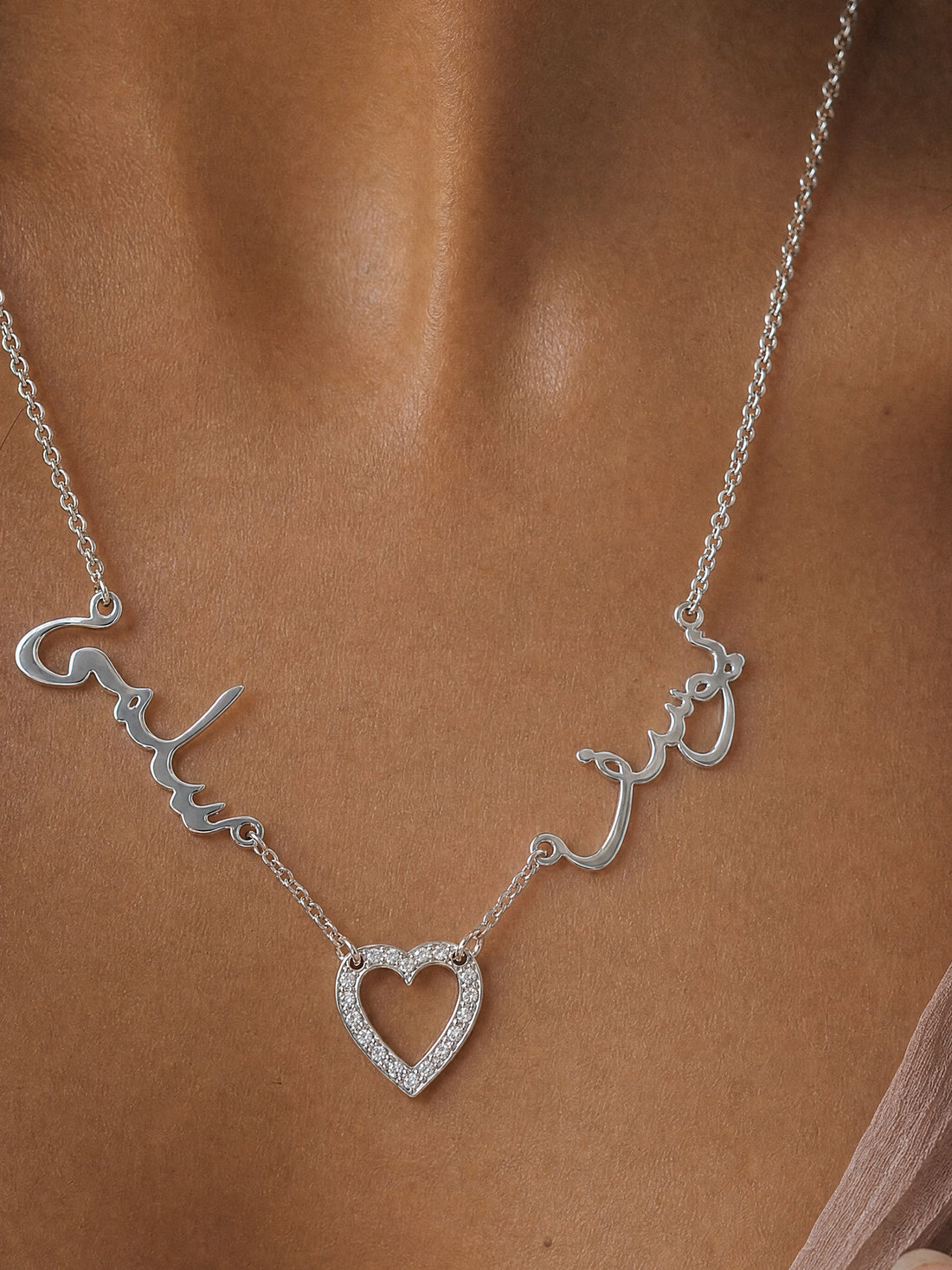 Editorial — SOLENE. Duet Names Necklace in 925 silver — on model