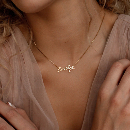 Box Chain Name Necklace