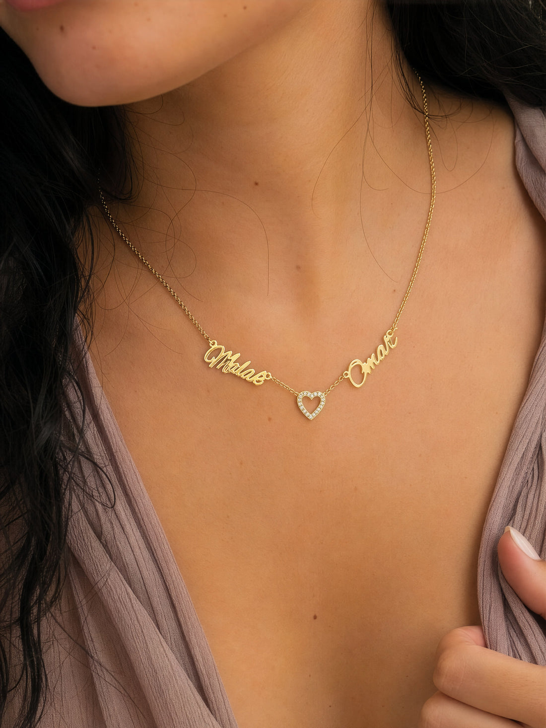 Editorial — SOLENE. Duet Names Necklace in 21k gold — on model